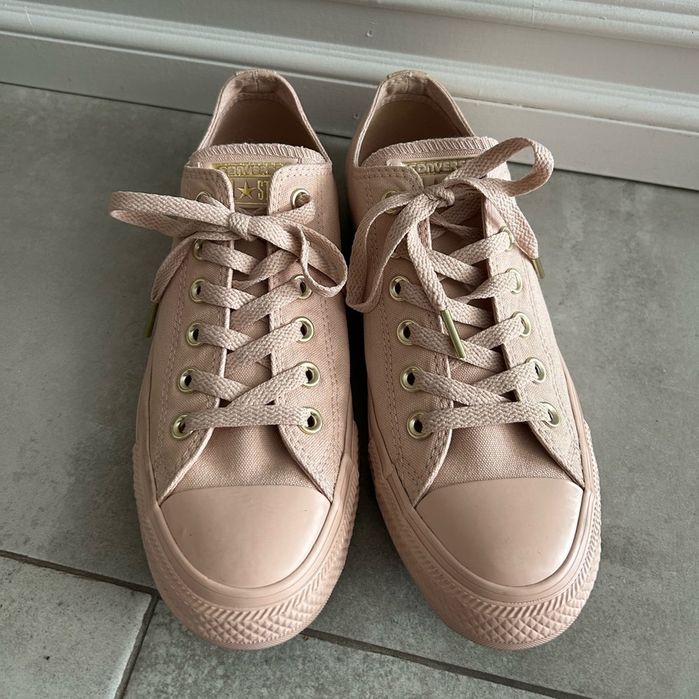 Converse Chuck Taylor All Star - Beige Pink Size 8W